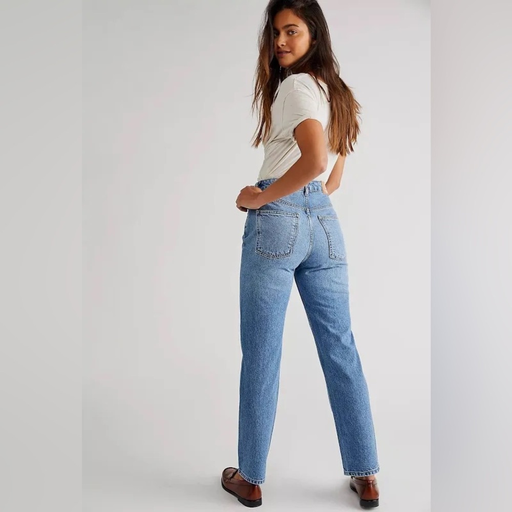 We The Free Pacifica Jeans High Rise Slim Straight Denim size 24 Blue